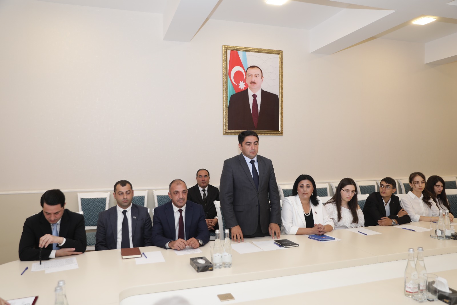 Xaçmazda tələbə adını qazanan şəhid övladları və 600-dən yüksək bal toplayan məzunlarla görüş keçirilib (FOTO)