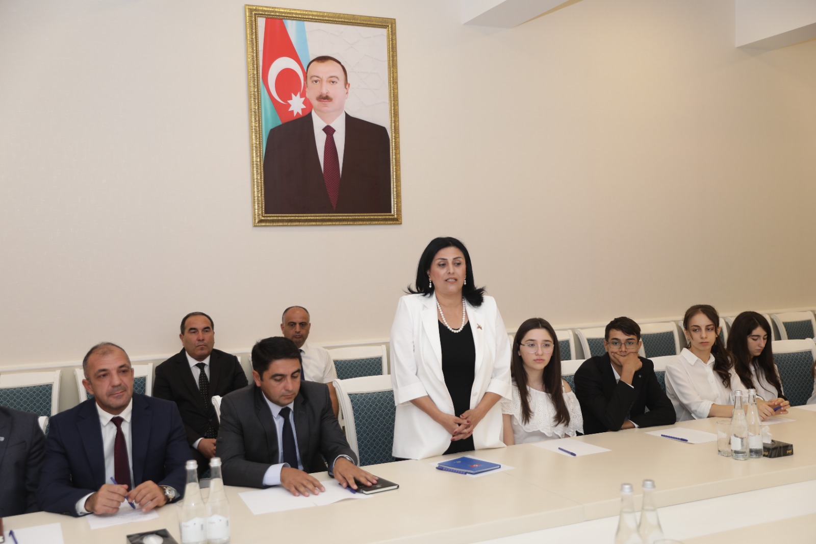 Xaçmazda tələbə adını qazanan şəhid övladları və 600-dən yüksək bal toplayan məzunlarla görüş keçirilib (FOTO)