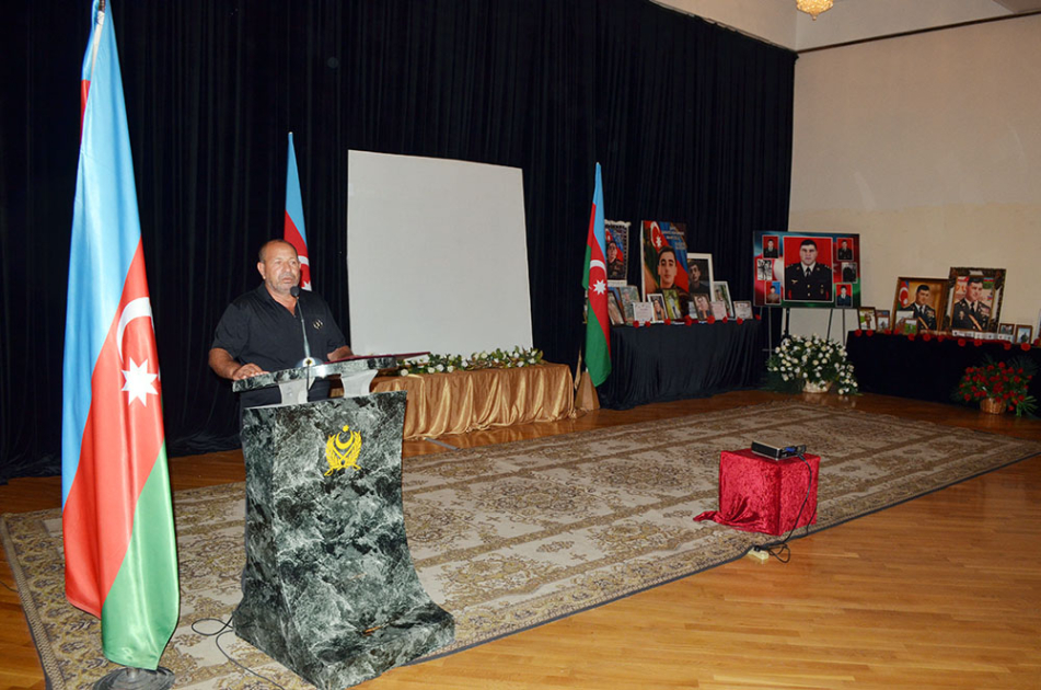 Şəhidlərin xatirəsinə həsr olunan anım mərasimi keçirilib (FOTO)