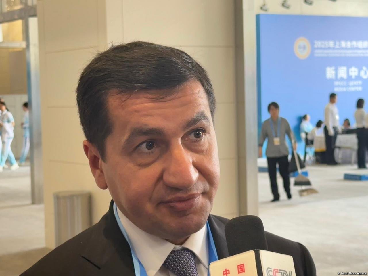 Zəngəzur dəhlizinin açılması Azərbaycan və Çin arasında əlaqələrin inkişafı üçün əlavə imkanlar yaradacaq - Hikmət Hacıyev