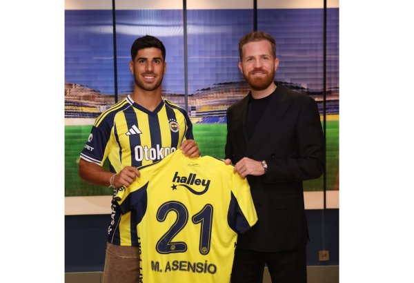 "Fənərbağça" Marko Asensio ilə müqavilə imzalayıb
