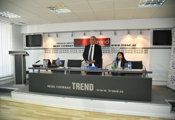 Mətbuat Şurası Trend İnformasiya Agentliyinin əməkdaşlarını 30 illik yubiley münasibətilə təltif edib (FOTO)