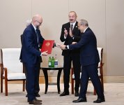 Prezident İlham Əliyev Tiencində Asiya İnfrastruktur İnvestisiya Bankının prezidenti ilə görüşüb (FOTO/VİDEO)