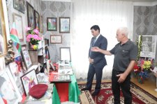 Xaçmazın Uzunoba kəndində şəhid Ehtiram Heydərovun ailəsi ziyarət olunub (FOTO)
