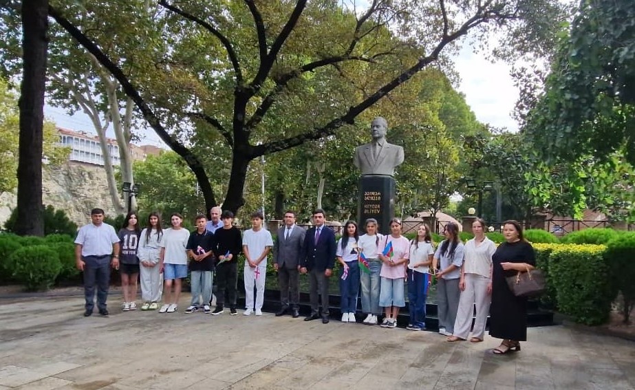 Gürcüstanda yaşayan azərbaycanlı gənclər yay düşərgəsində (FOTO)