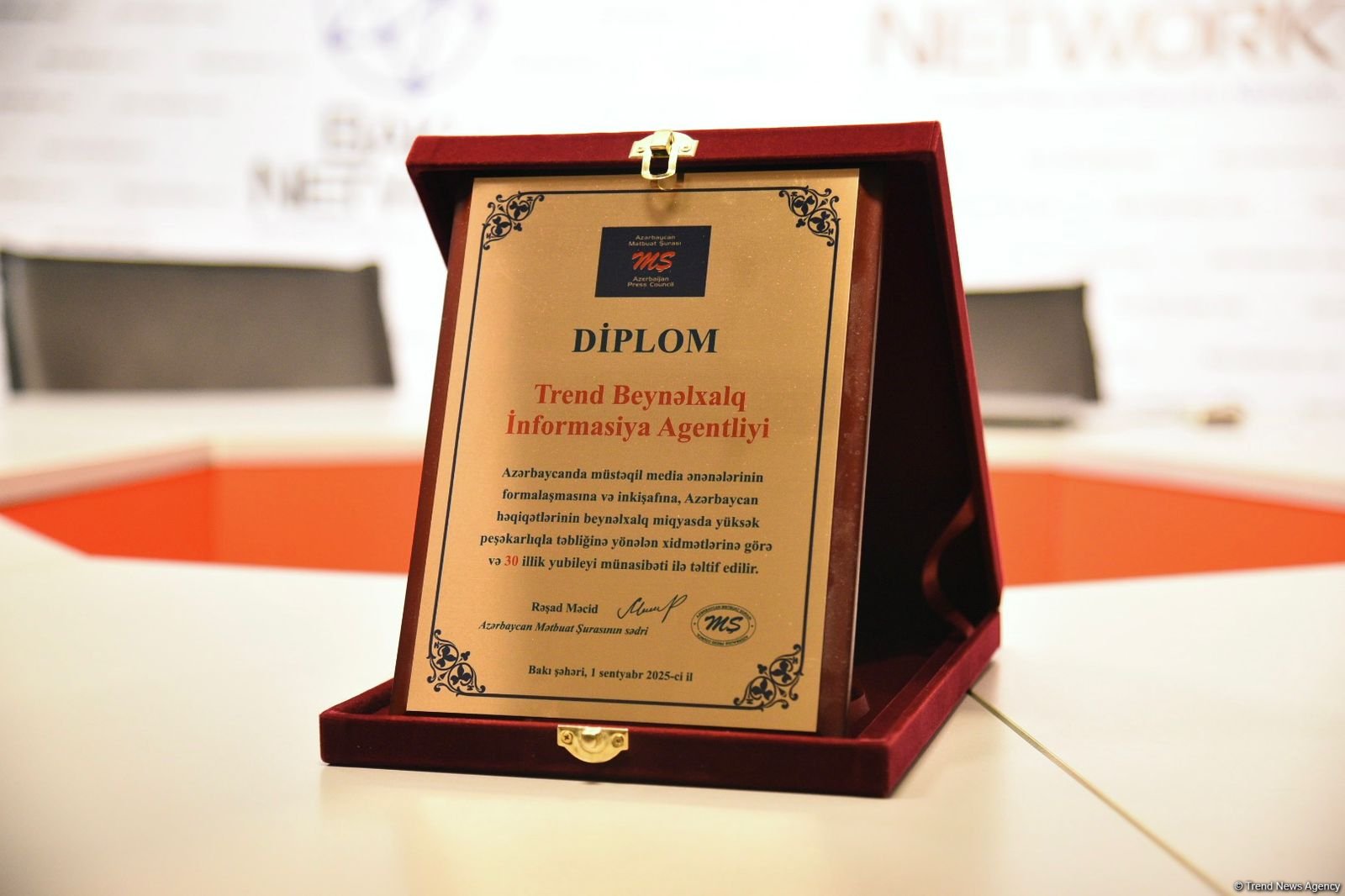 Trend İnformasiya Agentliyi Mətbuat Şurasının diplomu ilə təltif edilib (FOTO)