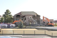 Xankəndidə qondarma rejimin “XİN”inin binasının söküntüsünə başlanılıb (FOTO)