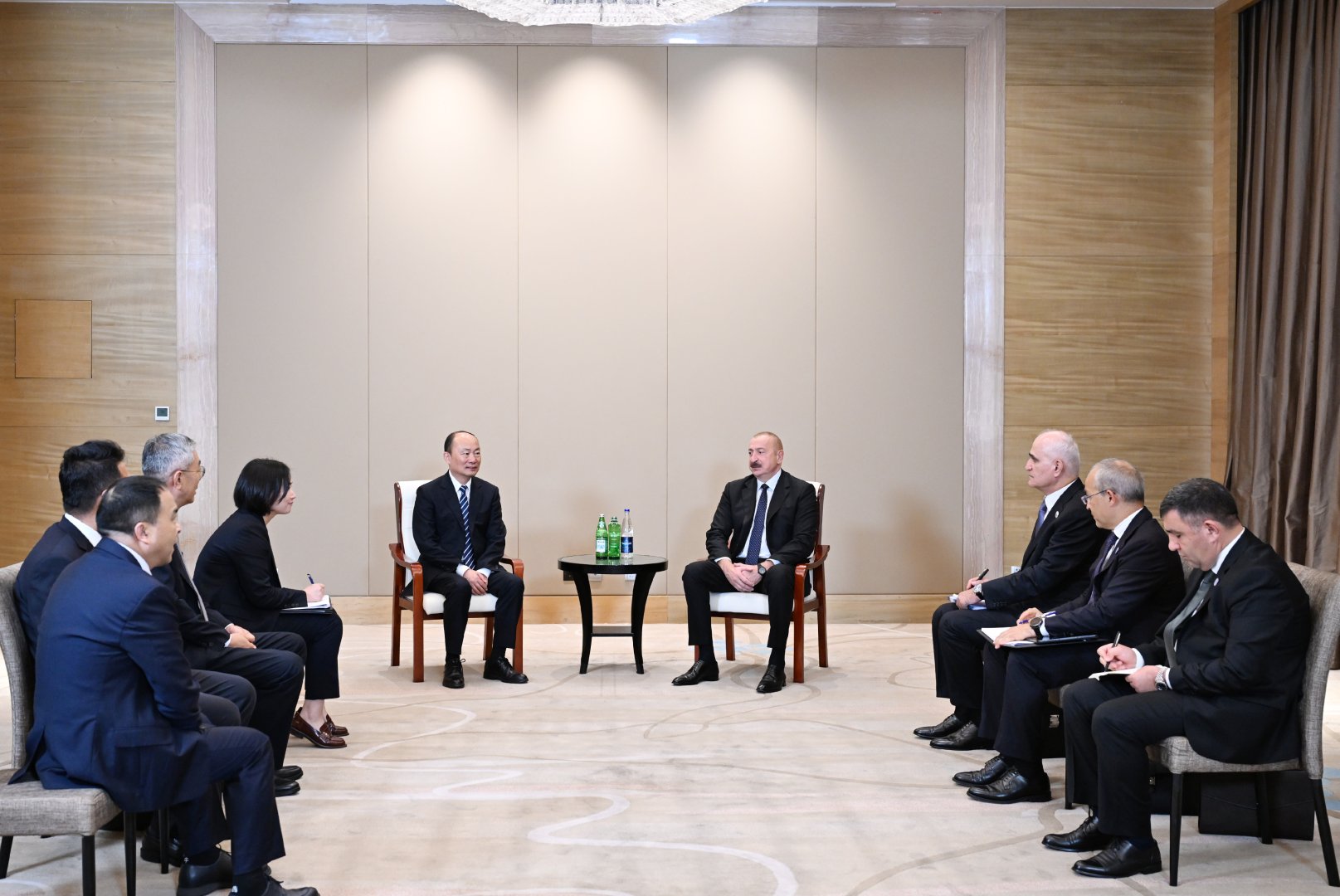 Prezident İlham Əliyev “China National Chemical Engineering” şirkətinin sədri ilə görüşüb (FOTO)