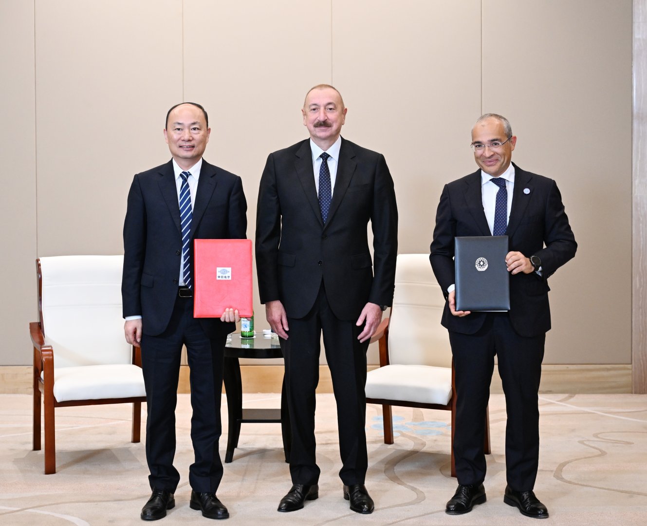 Prezident İlham Əliyev “China National Chemical Engineering” şirkətinin sədri ilə görüşüb (FOTO)