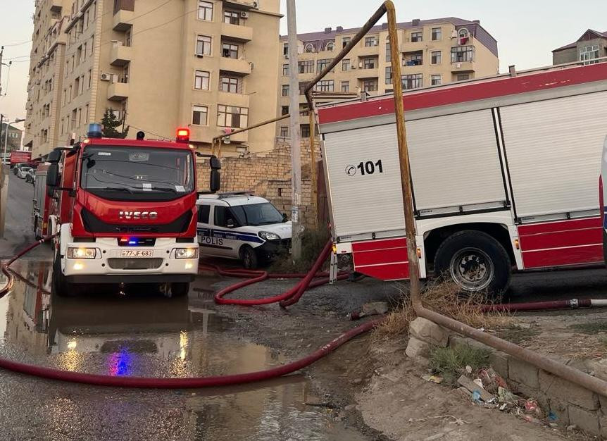 Abşeronda fərdi yaşayış evində yanğın olub, iki nəfərin meyiti aşkar edilib (FOTO) (YENİLƏNİB)