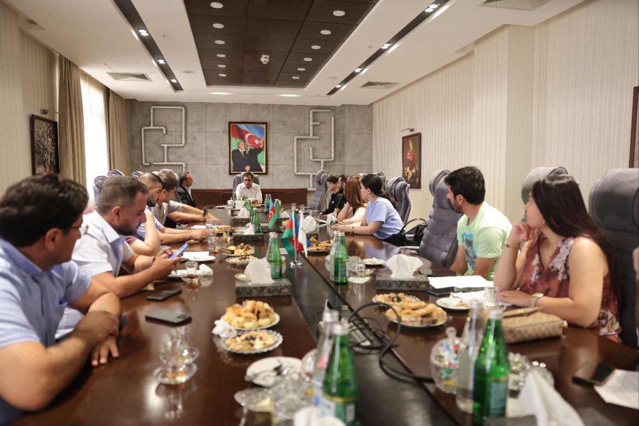 “Azertexnolayn”ın müəssisələrinə mediatur təşkil olunub (FOTO/VİDEO)