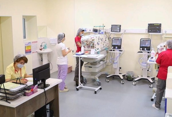 Son 1 ildə Respublika Pediatriya Mərkəzində 5 yenidoğulmuşun ölüm faktı qeydə alınıb - TƏBİB
