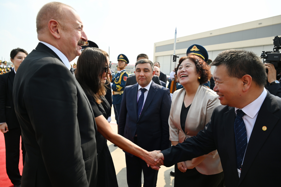 Prezident İlham Əliyevin Çinə işgüzar səfəri başa çatıb (FOTO)