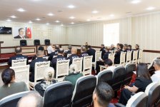 Vilayət Eyvazov Naftalanda vətəndaşların müraciətlərini dinlədi və sıra baxışı keçirdi (FOTO)