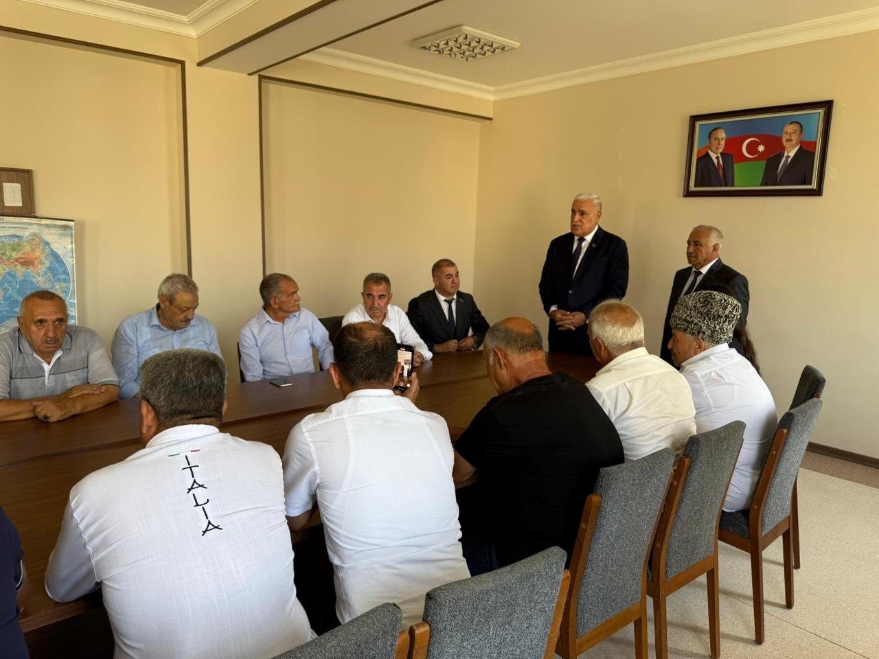 Milli Məclisin deputatı Vüqar Rəhimzadə Ordubadda seçiciləri ilə növbəti görüşünü keçirib (FOTO)