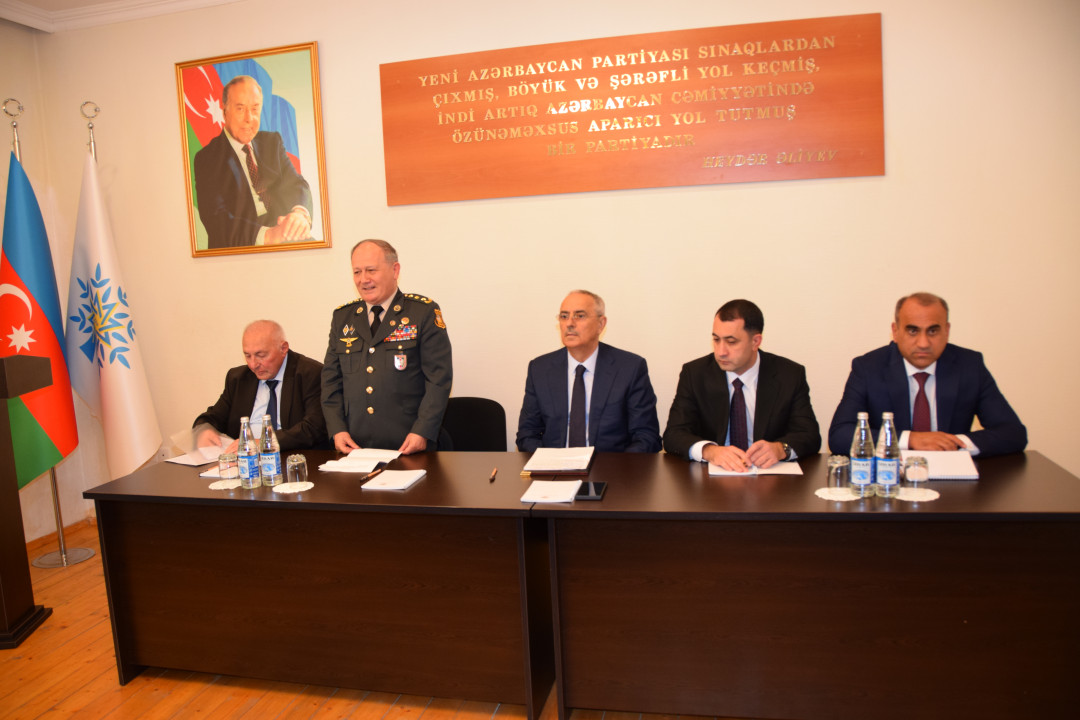 Qusarda “Prezident İlham Əliyev – qələbəmizin memarı, sülhün müəllifi” mövzusunda konfrans keçirilib (FOTO)