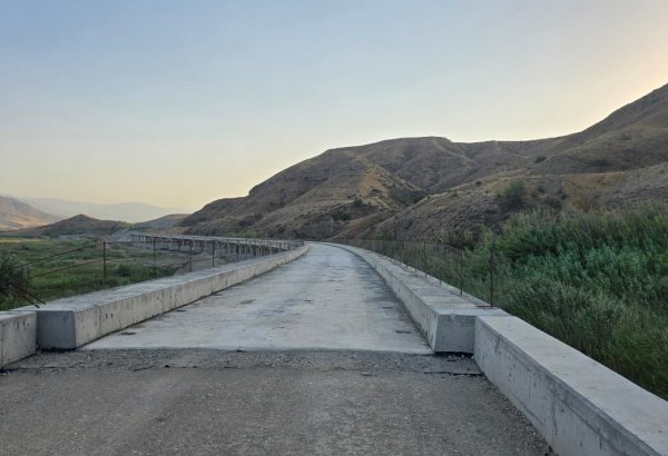 Şirvan şəhərində qəzalı vəziyyətə düşmüş piyada körpüsü yenidən qurulacaq