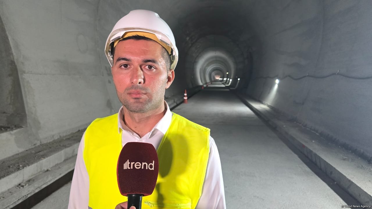 Horadiz-Ağbənd dəmir yolu vasitəsilə Araz İqtisadi Zonası Sənaye Parkına yüklərin daşınmasına başlanılıb (FOTO)