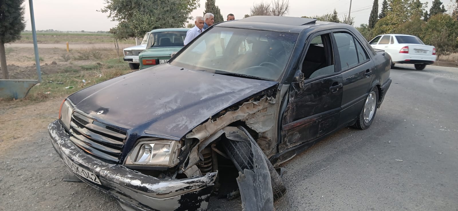 Ağcabədidə ağır yol qəzası baş verib (FOTO)