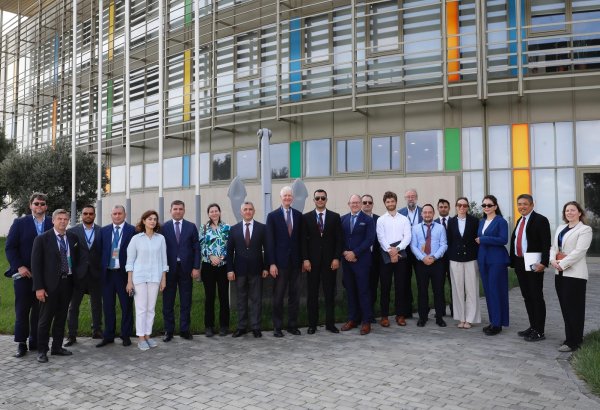 ABŞ-nin biznes nümayəndə heyəti Bakı Limanına səfər edib (FOTO)