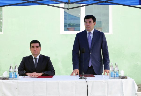 Xaçmazda növbəti səyyar qəbul Qadaşoba kəndində keçirilib (FOTO)