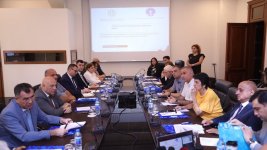 “İctimai nəzarətin təşviqinə yönələn imkanlar” mövzusunda ictimai dinləmə təşkil olunub (FOTO)