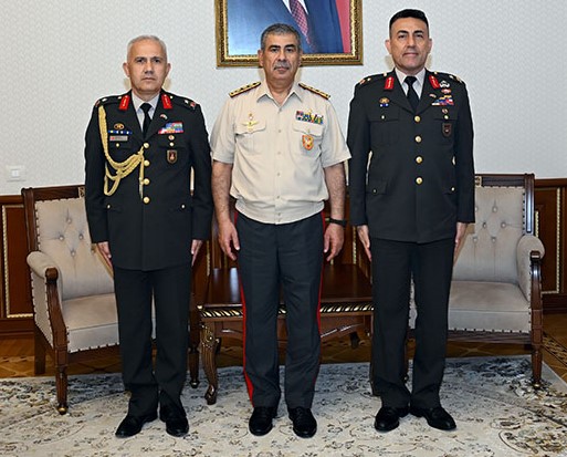 Türkiyənin yeni hərbi attaşesi Azərbaycana gəlib (FOTO)