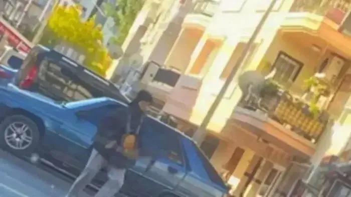 Türkiyənin İzmir şəhərində terror hücumu - 2 polis şəhid olub (FOTO)