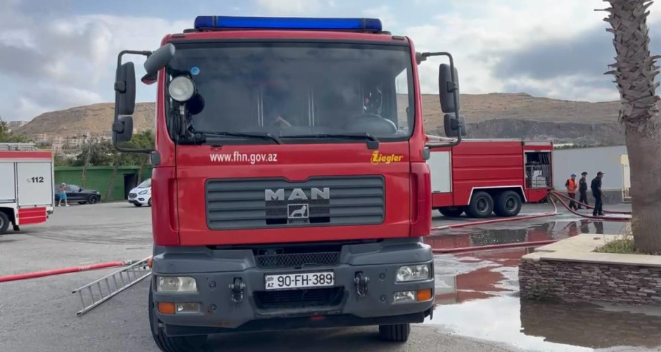 Bakıda istirahət mərkəzində yanğın olub (FOTO)