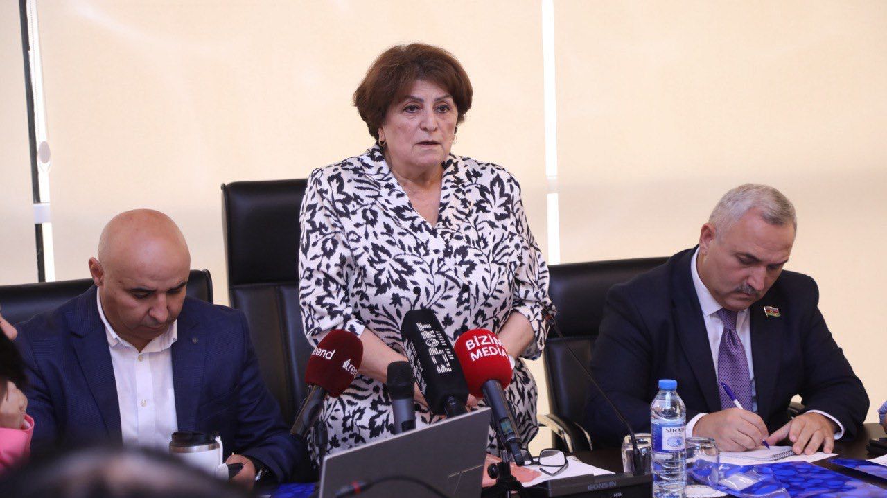 “İctimai nəzarətin təşviqinə yönələn imkanlar” mövzusunda ictimai dinləmə təşkil olunub (FOTO)