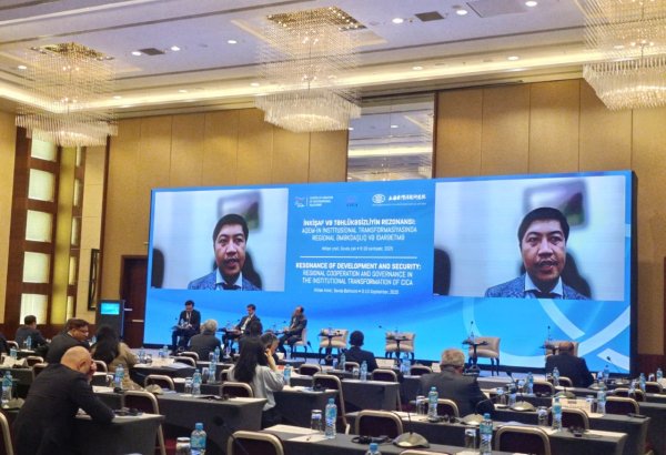 Vyetnamlı ekspert ASEAN və AQEM-in ölkələr arasında dayanıqlı əlaqələrin qurulmasında oynadığı roldan danışıb