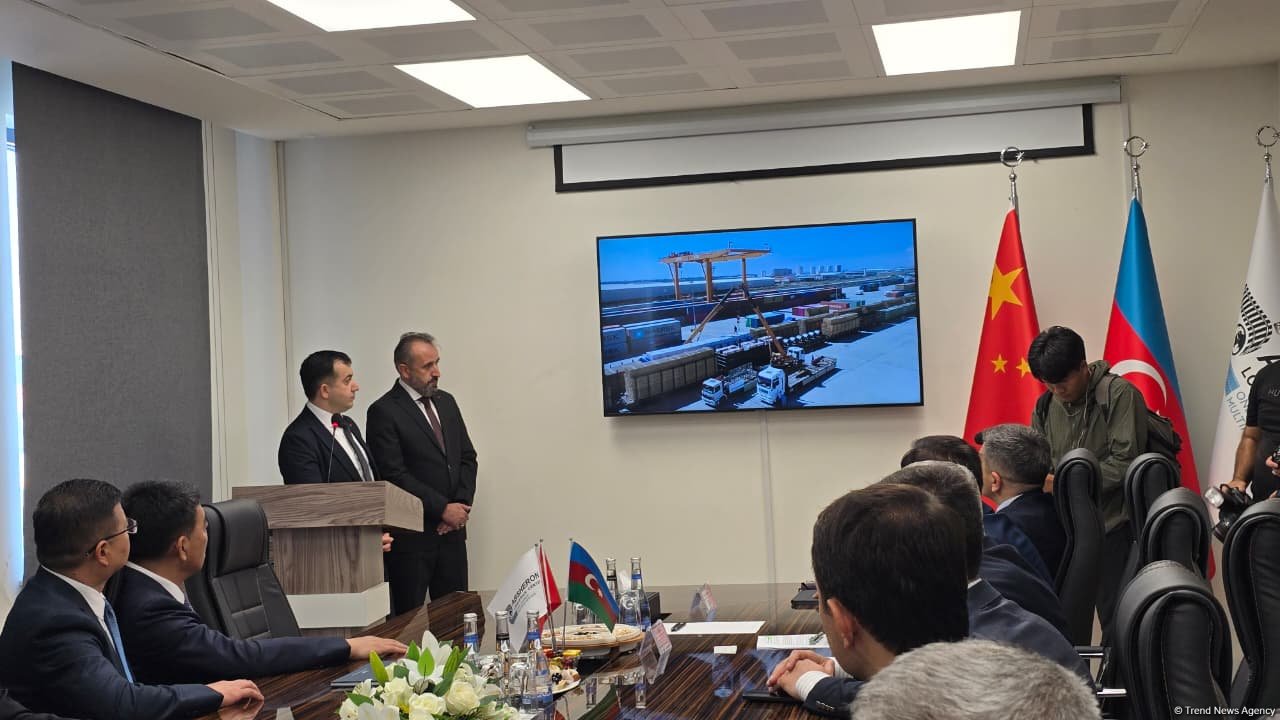 Çindən Azərbaycana yola düşən qatar Bakıya çatıb (FOTO) (YENİLƏNİB)