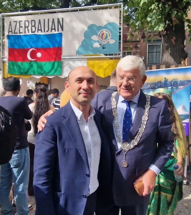 Azərbaycan mədəniyyəti Haaqada keçirilmiş beynəlxalq festivalda böyük maraq və coşqu ilə qarşılanıb (FOTO)