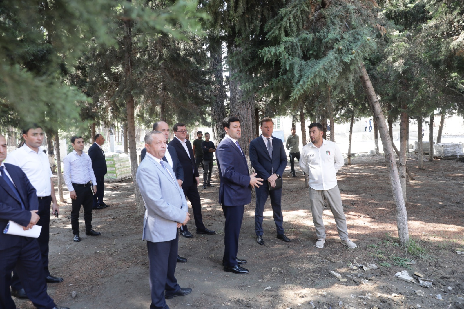 Xudatda Heydər Əliyev adına park əsaslı təmir edilir (FOTO)