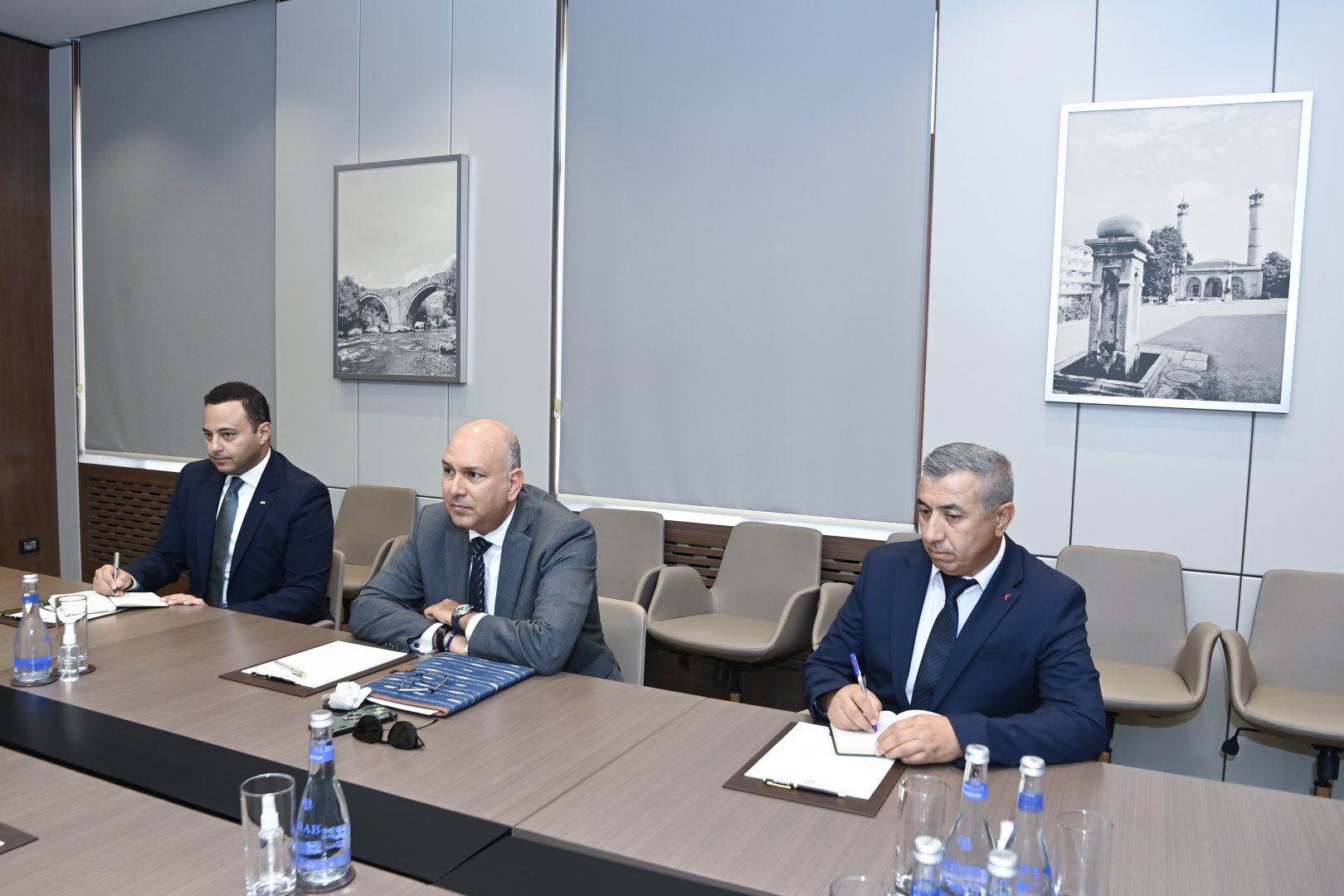 Ceyhun Bayramov Misirin ölkəmizdəki yeni səfiri ilə regional və beynəlxalq vəziyyəti müzakirə edib (FOTO)