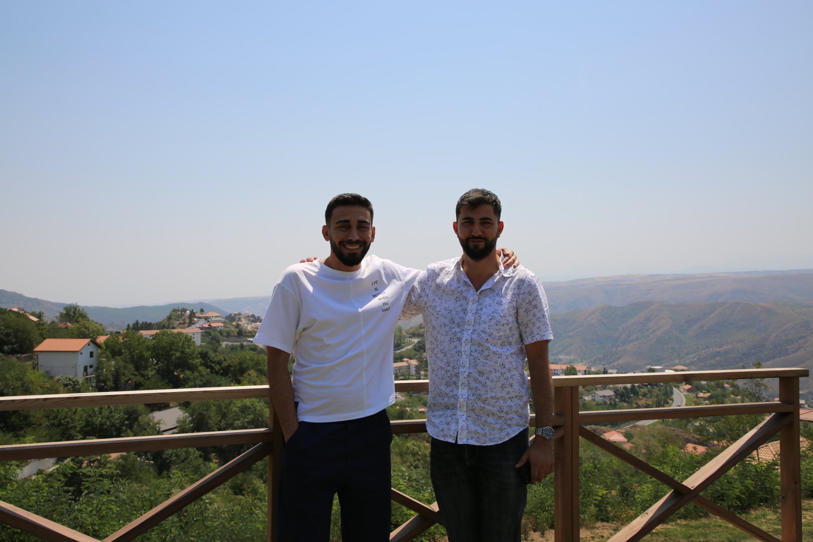 Şuşa və Laçın şəhərlərinə infotur təşkil edilib (FOTO/VİDEO)