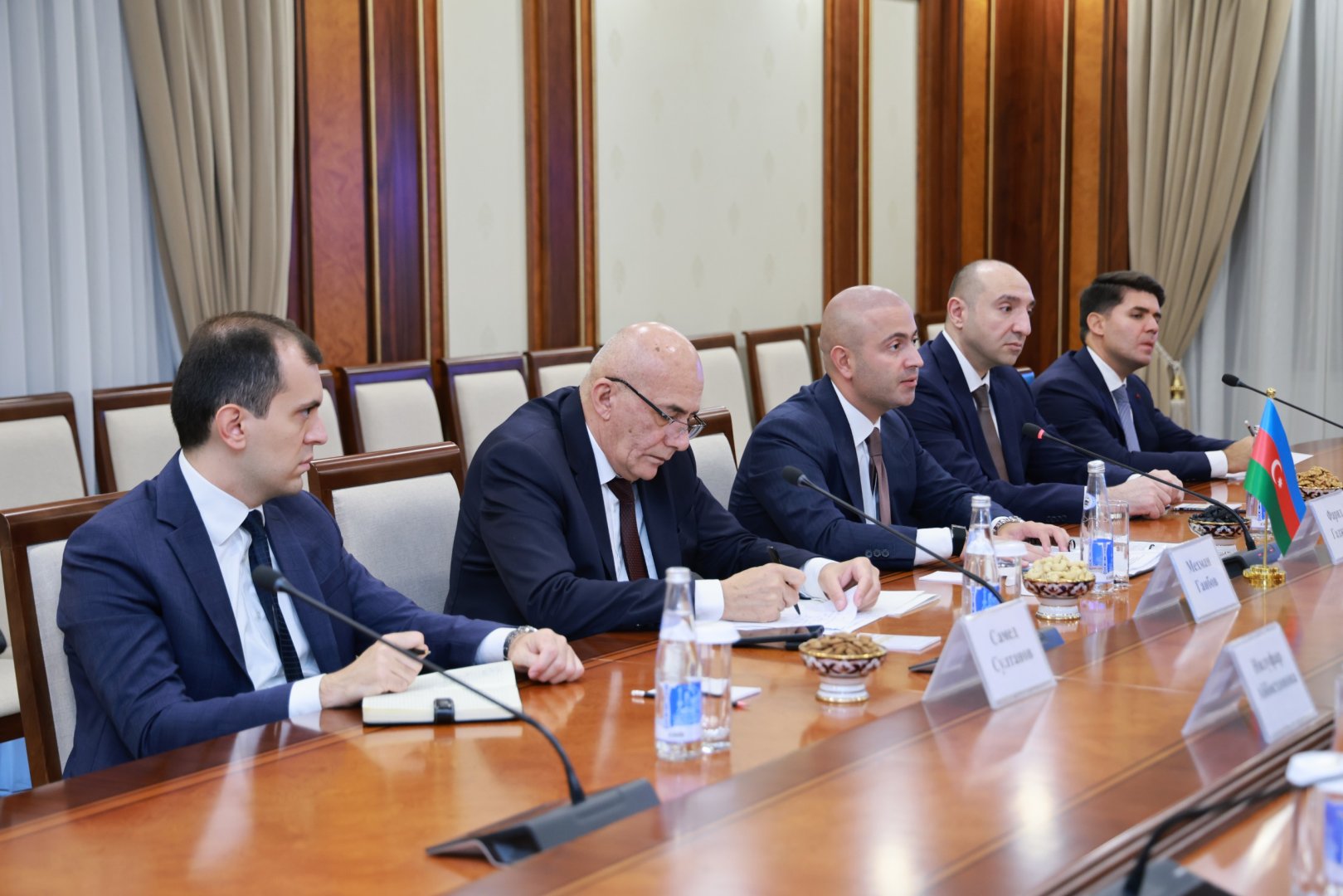 Milli Məclis Aparatının nümayəndə heyəti Özbəkistanda səfərdədir (FOTO)