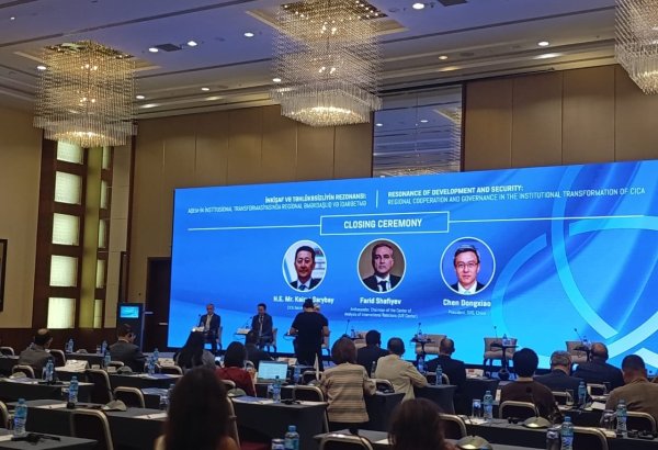 Kayrat Sarıbay Bakıda AQEM sammitinin keçiriləcəyi tarixi açıqlayıb