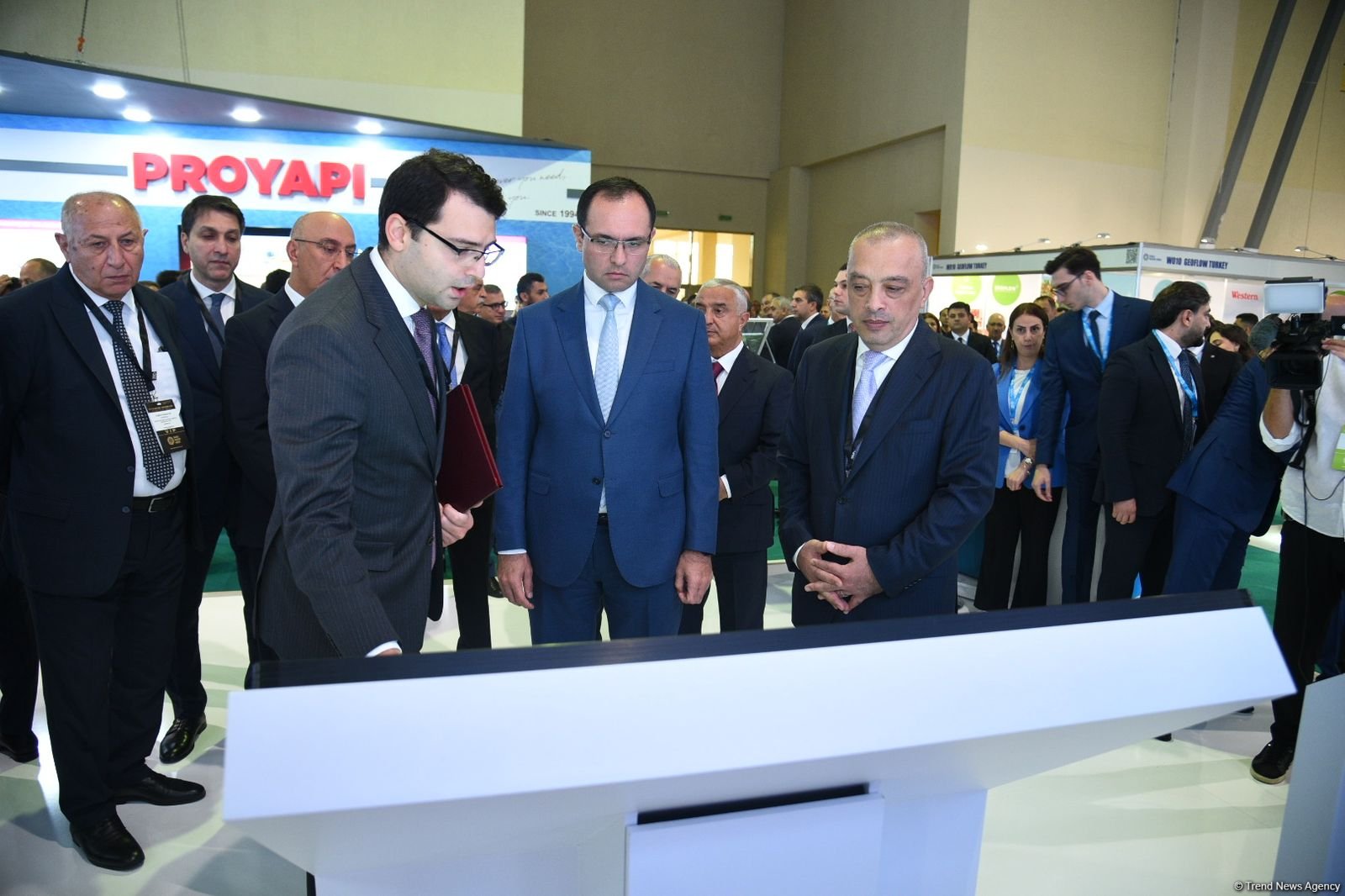 Bakıda 2-ci Beynəlxalq Su Təsərrüfatı Sərgi və Konfransı keçirilir (FOTO)