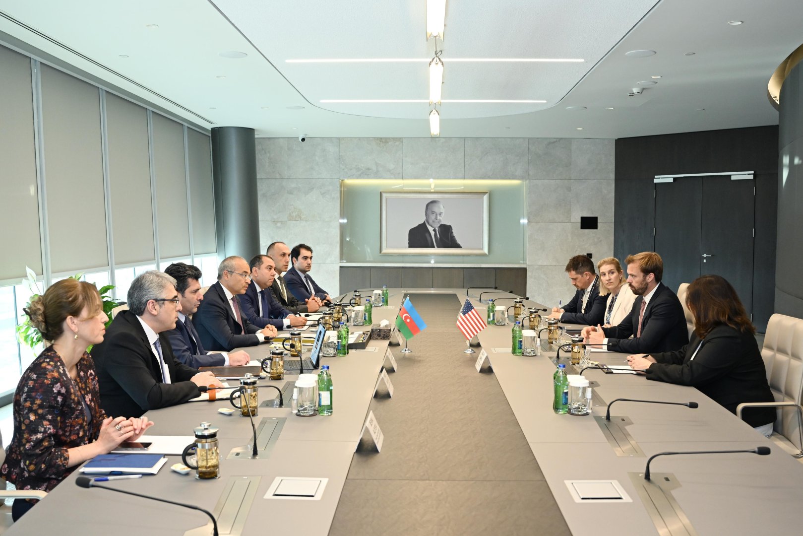 ABŞ ilə yeni əməkdaşlıq mexanizmləri və investisiya təşəbbüsləri barədə fikir mübadiləsi aparılıb