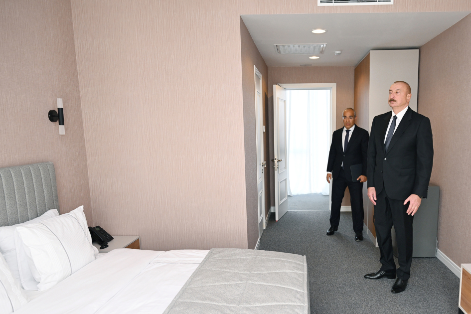 Prezident İlham Əliyev Azərbaycan Yazıçılar Birliyinin Səməd Vurğun adına Yaradıcılıq Evinin açılışında iştirak edib (FOTO)