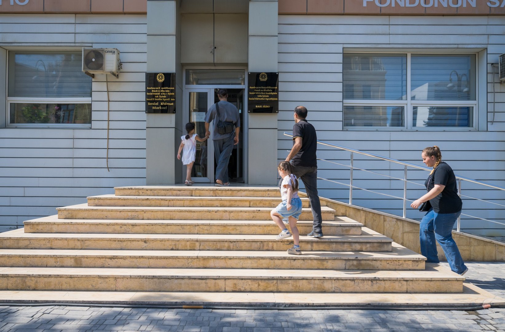 “PAŞA Holding”in tərəfdaşlığı ilə 12 mindən çox aztəminatlı ailənin övladlarına məktəbli ləvazimatları təqdim ediləcək (FOTO)