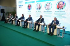 Bakıda 2-ci Beynəlxalq Su Təsərrüfatı Sərgi və Konfransının növbəti günü öz işinə başlayıb (FOTO)