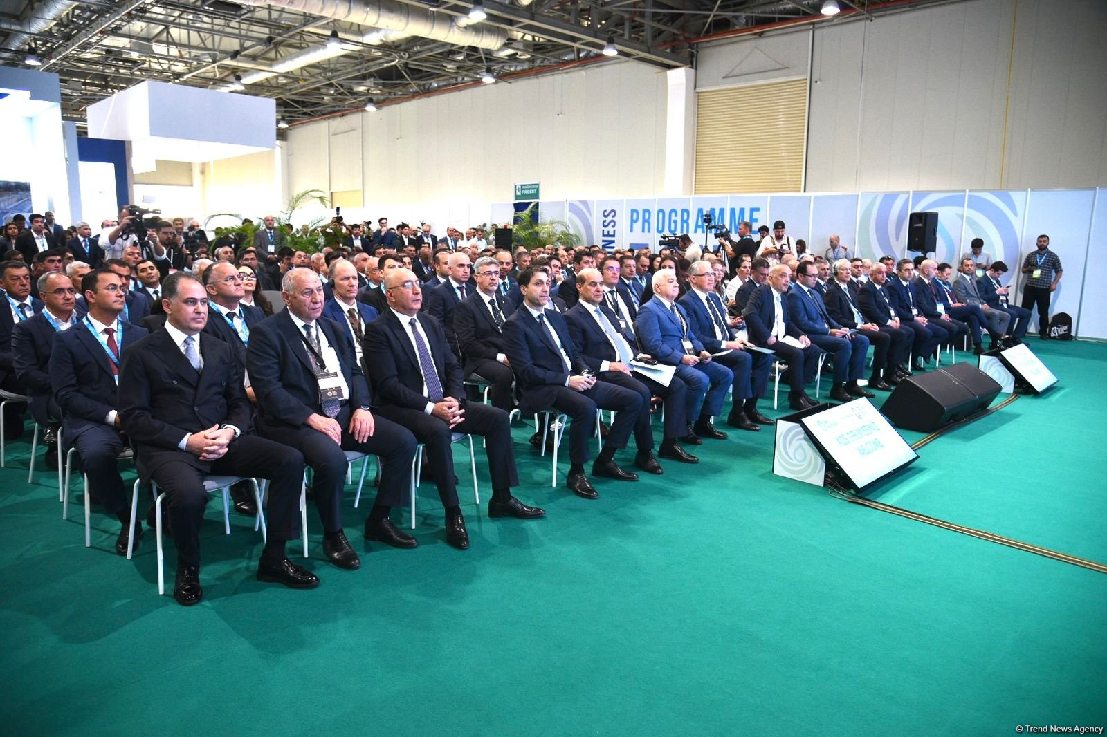 Bakıda 2-ci Beynəlxalq Su Təsərrüfatı Sərgi və Konfransının növbəti günü öz işinə başlayıb (FOTO)