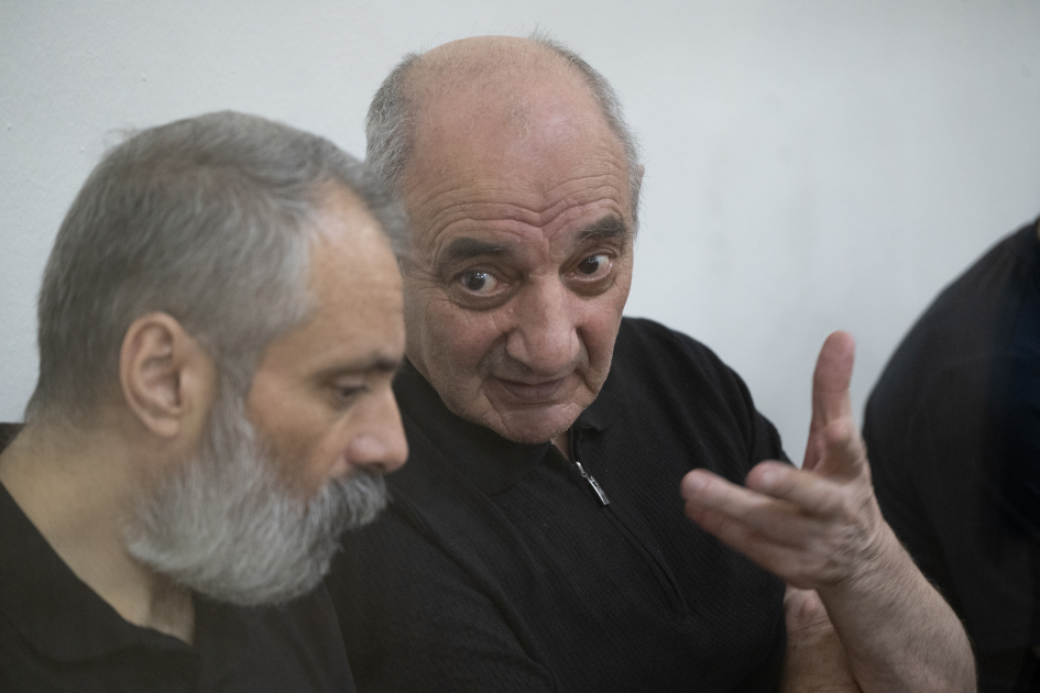 Azərbaycan ərazisinin Ermənistandan atəşə tutulmasına, mülki şəxslərin öldürülməsinə dair sənədlər məhkəmədə elan olunub (FOTO)