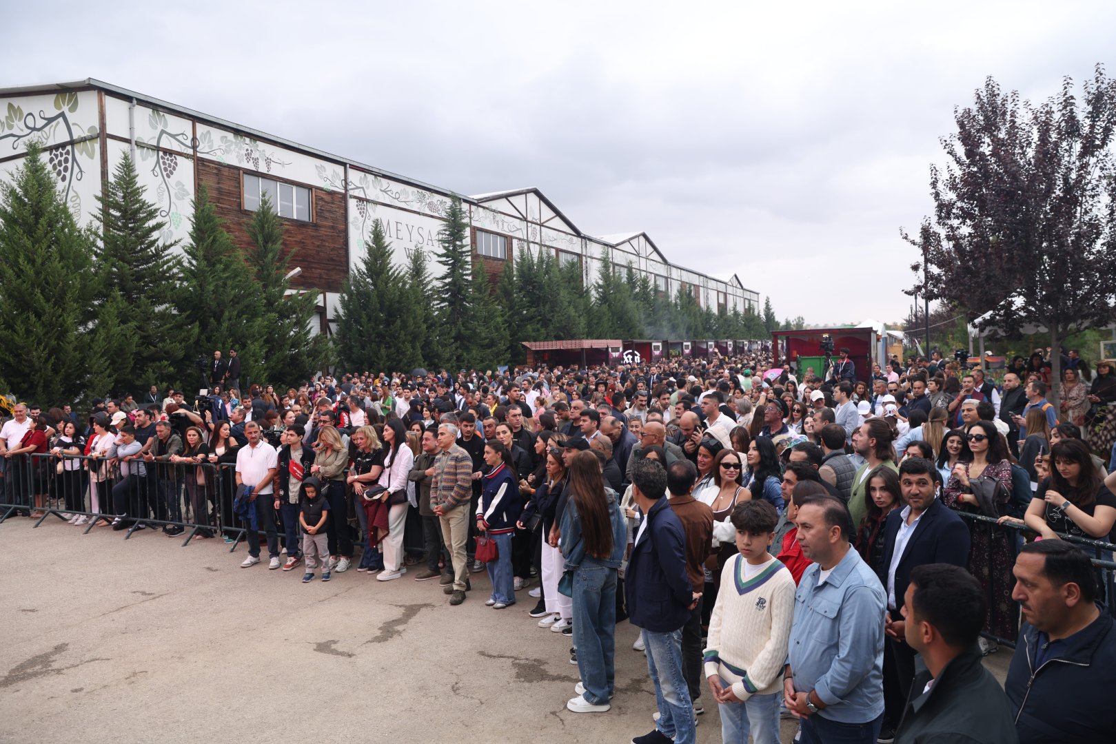 Şamaxıda növbəti Üzüm və Şərab Festivalının açılışı olub (FOTO)