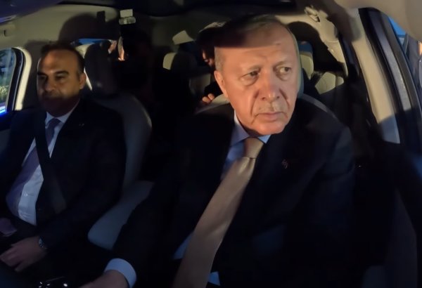 Ərdoğana yeni TOGG elektromobili hədiyyə edilib (FOTO)