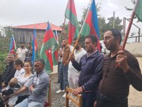 Xocalının Seyidbəyli kəndinə köçən ailələrə mənzillərin açarları təqdim olunub (FOTO) (YENİLƏNİB)