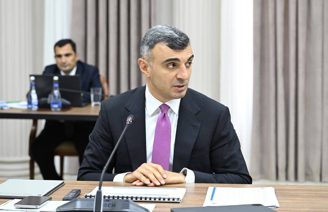 İqtisadi Şuranın iclasında Qarabağ və Şərqi Zəngəzurda yenidənqurmanın maliyyələşdirilməsi müzakirə edildi (FOTO)