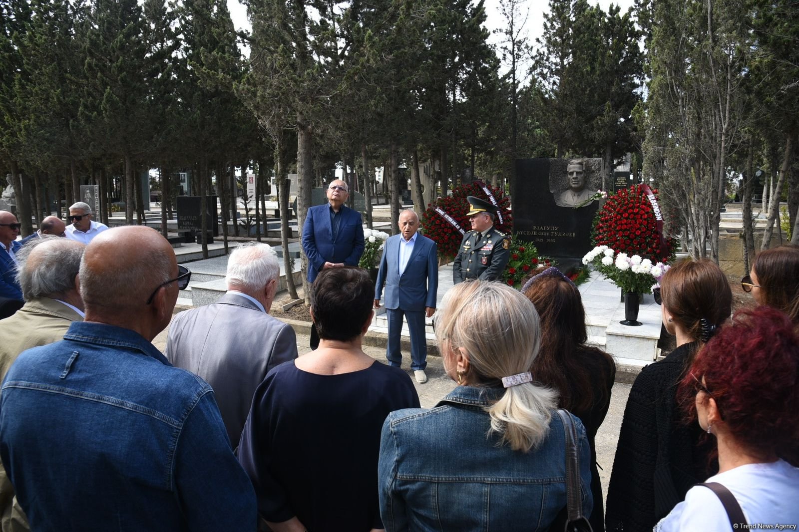 Azərbaycan xüsusi xidmət orqanlarının veteranları əfsanəvi kəşfiyyatçı Rzaqulu Quliyevin xatirəsini ehtiramla yad ediblər (FOTO)